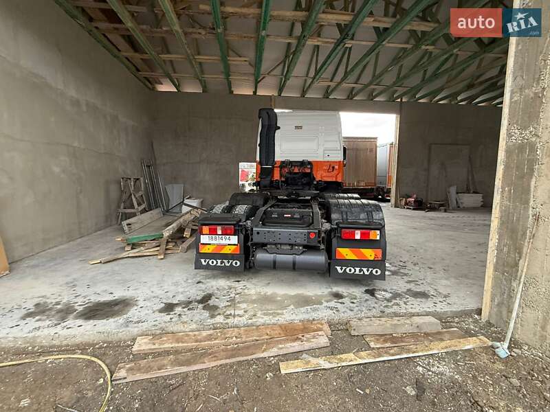 Тягач Volvo FMX 13 2012 в Тячеве