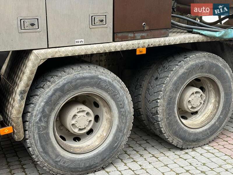 Бетономешалка (Миксер) Volvo FMX 13 2012 в Тячеве фото 4 Бетономешалка (Миксер) Volvo FMX 13 2012 в Тячеве