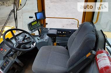 Фронтальный погрузчик Volvo L 120F 2021 в 