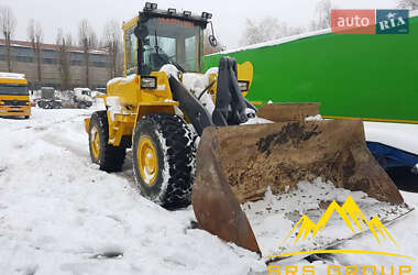 Фронтальный погрузчик Volvo L 120F 1998 в 