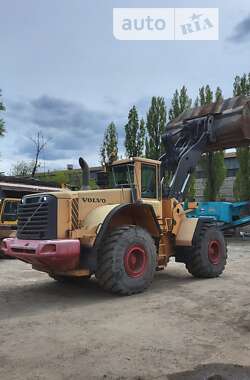 Фронтальный погрузчик Volvo L 180 2007 в Киеве