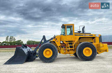 Фронтальный погрузчик Volvo L 220G 1998 в 
