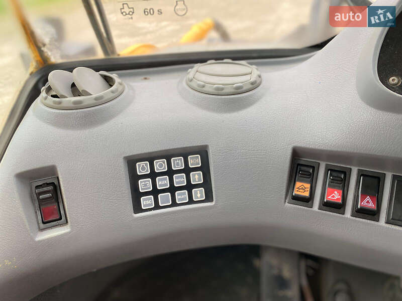 Фронтальный погрузчик Volvo L 220G 1998 в Львове фото 33 Фронтальный погрузчик Volvo L 220G 1998 в Львове