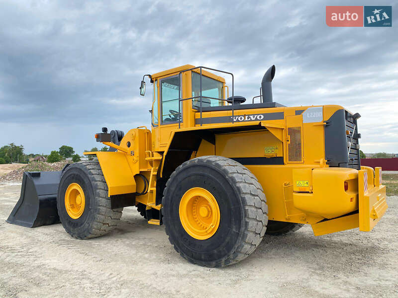 Фронтальный погрузчик Volvo L 220G 1998 в Львове фото 63 Фронтальный погрузчик Volvo L 220G 1998 в Львове