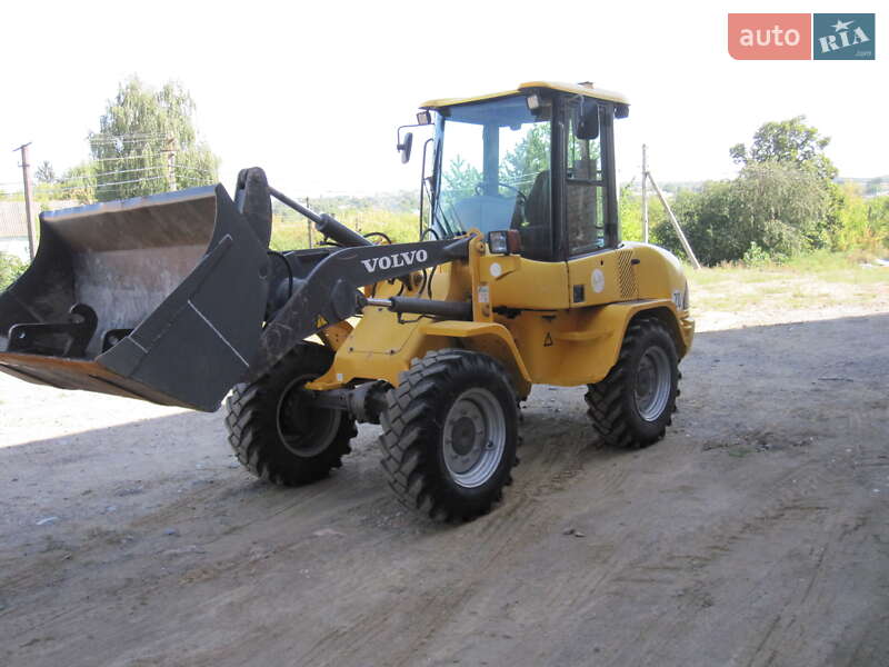 Volvo L30B 2002