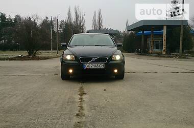 Седан Volvo S40 2004 в Вараші