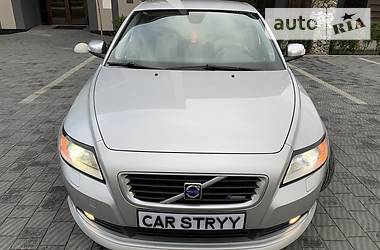 Седан Volvo S40 2009 в 