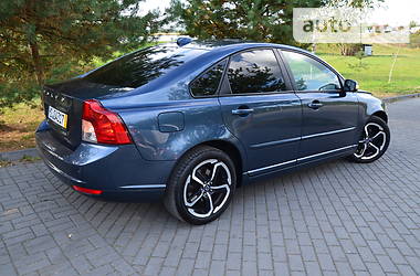 Седан Volvo S40 2009 в Дрогобыче