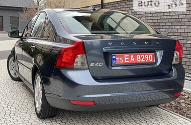 Седан Volvo S40 2011 в Стрию