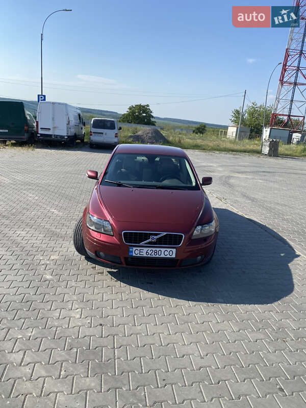 Седан Volvo S40 2005 в Чернівцях