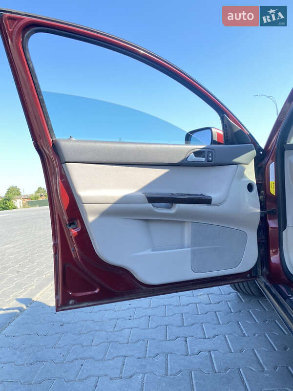 Седан Volvo S40 2005 в Чернівцях