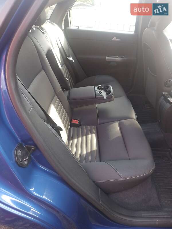 Седан Volvo S40 2008 в Львові