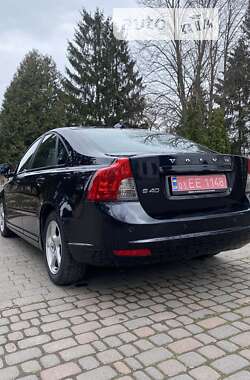 Седан Volvo S40 2011 в Сумах