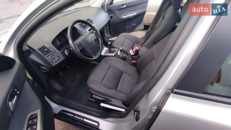 Седан Volvo S40 2006 в Києві