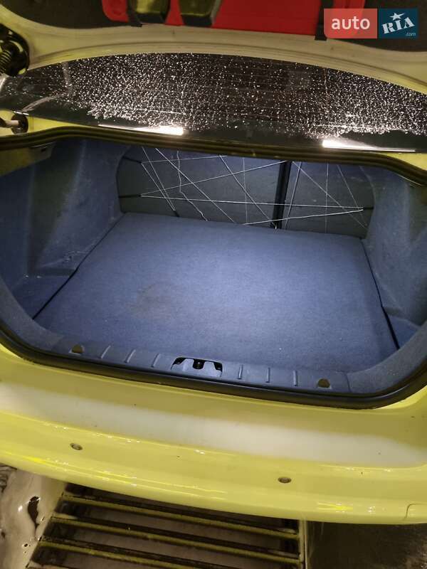 Седан Volvo S40 2009 в Киеве