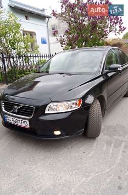 Седан Volvo S40 2007 в Львове