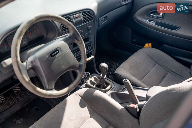 Седан Volvo S40 2002 в Кам'янець-Подільському фото 17 Седан Volvo S40 2002 в Кам'янець-Подільському