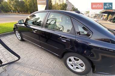 Седан Volvo S40 2009 в Киеве