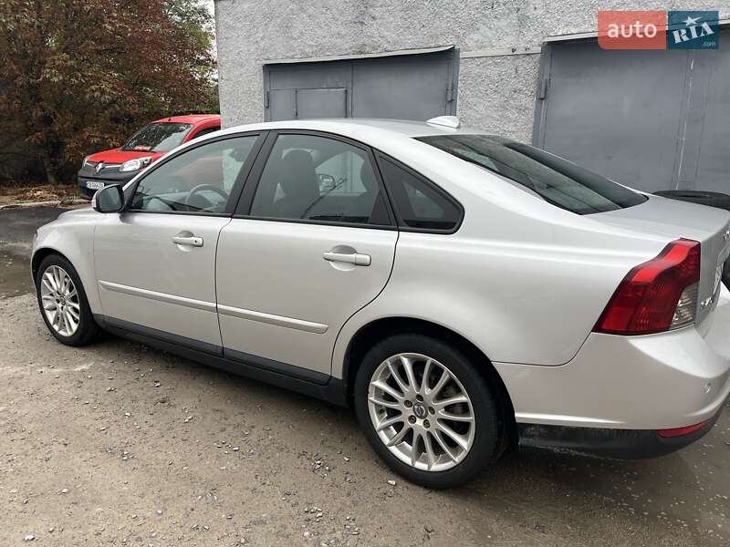 Седан Volvo S40 2010 в Чернигове фото 16 Седан Volvo S40 2010 в Чернигове