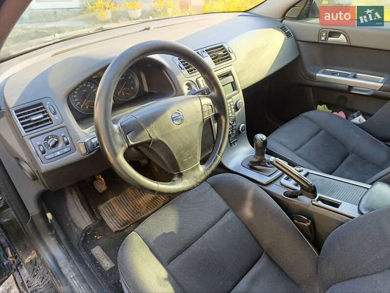 Седан Volvo S40 2008 в Сумах