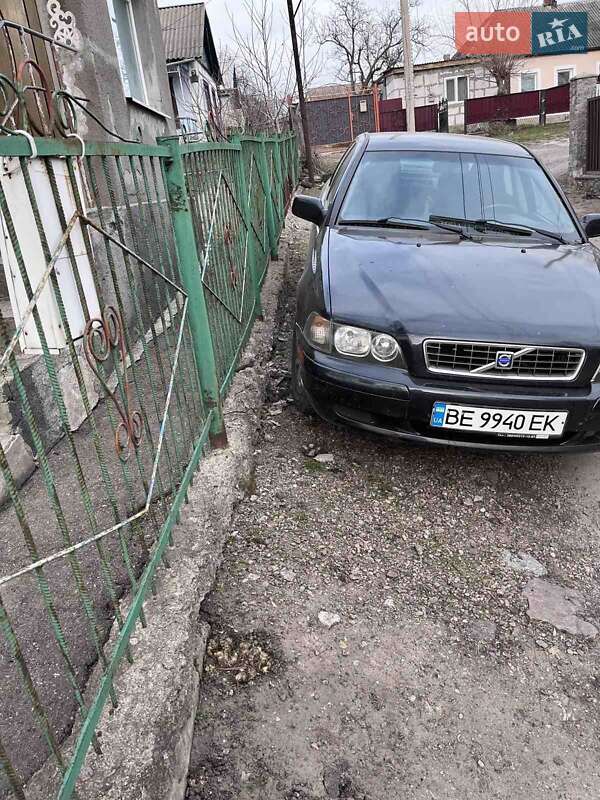 Седан Volvo S40 2002 в Первомайске