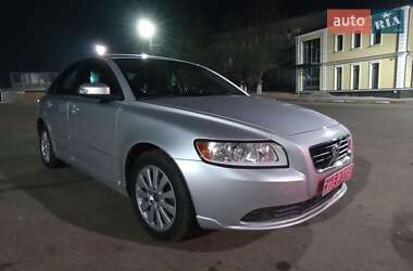 Седан Volvo S40 2008 в Дергачах