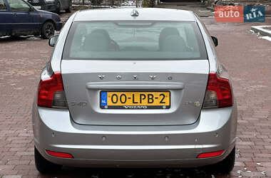 Седан Volvo S40 2011 в Стрые