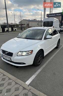 Седан Volvo S40 2009 в Києві