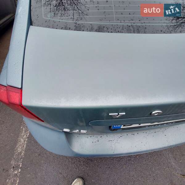 Седан Volvo S40 2010 в Полтаве