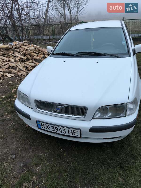Седан Volvo S40 2002 в Хмельницком