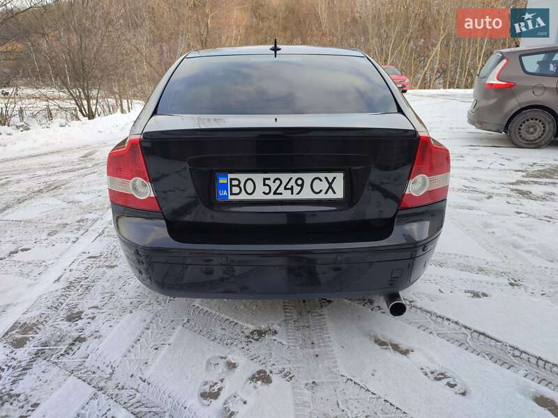 Седан Volvo S40 2004 в Тернополе