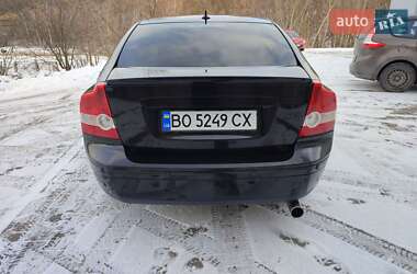 Седан Volvo S40 2004 в Тернополе