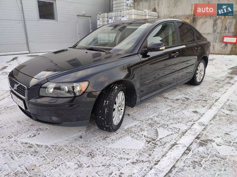 Седан Volvo S40 2004 в Тернополе