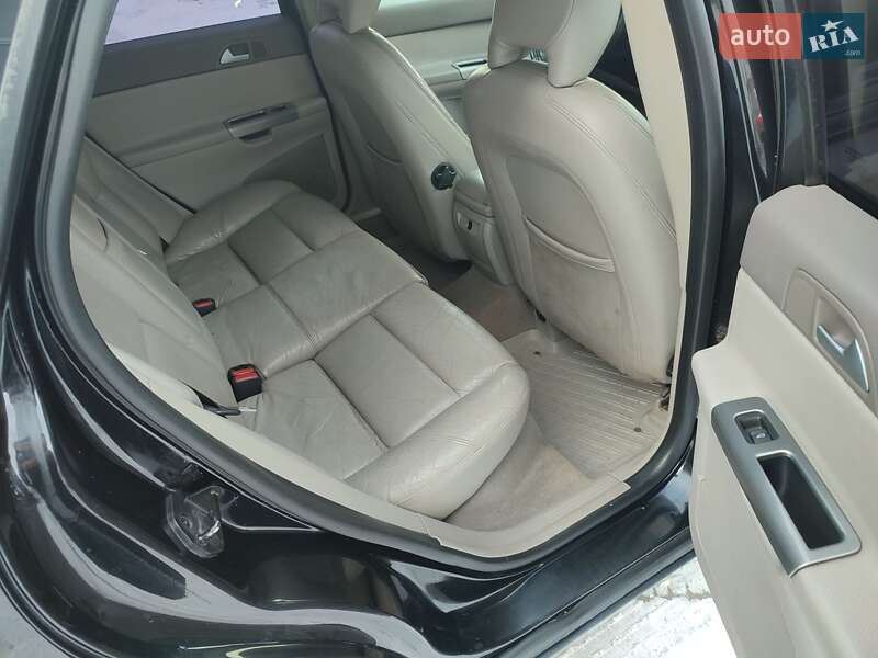 Седан Volvo S40 2004 в Тернополе