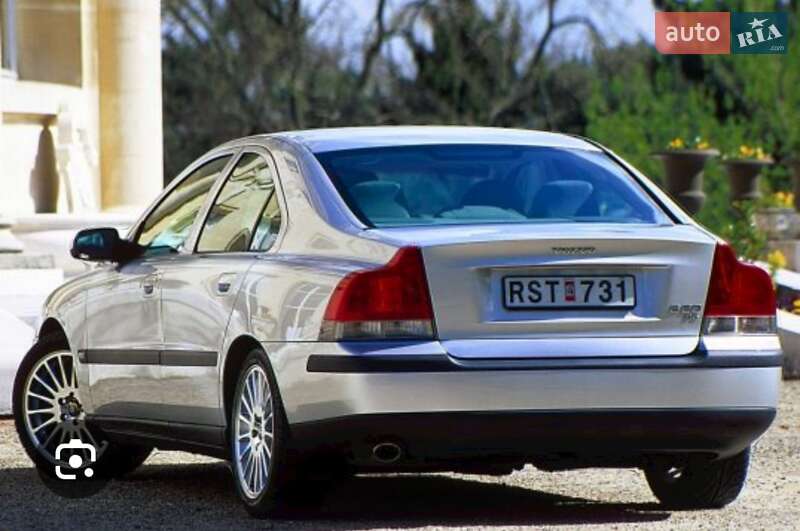 Volvo S40 2002
