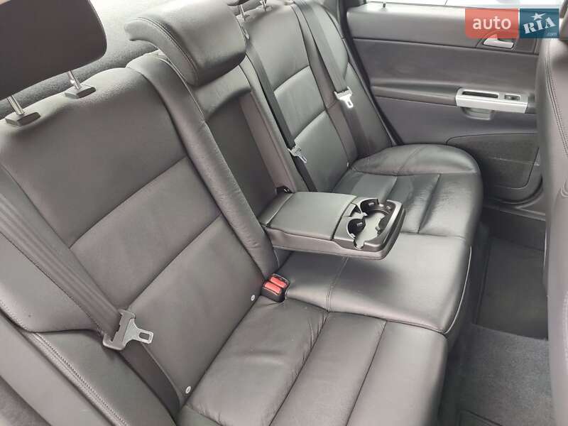 Седан Volvo S40 2012 в Терновке