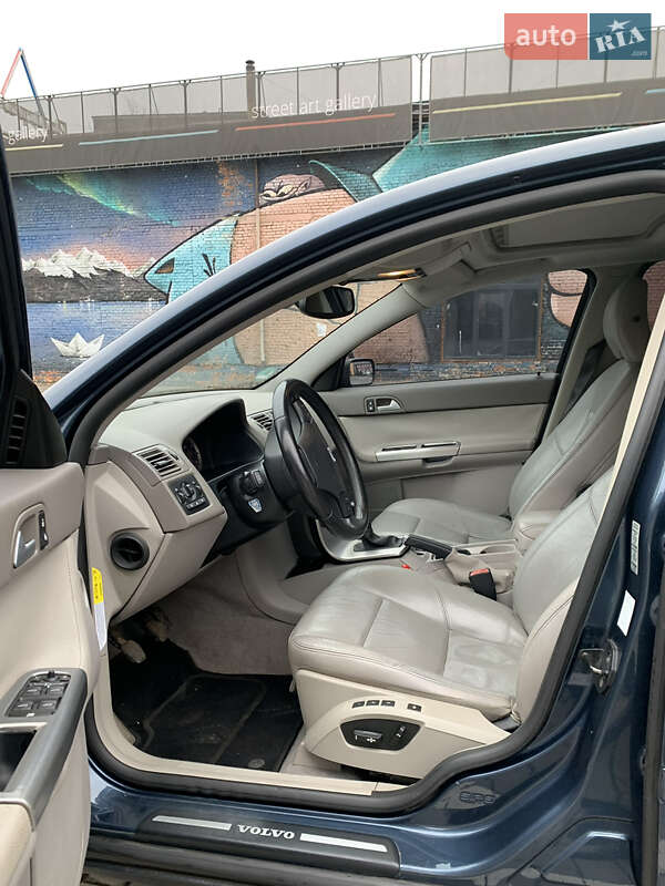 Седан Volvo S40 2005 в Луцке