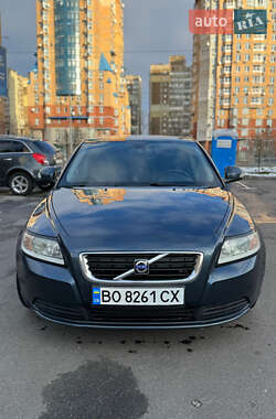 Седан Volvo S40 2010 в Києві