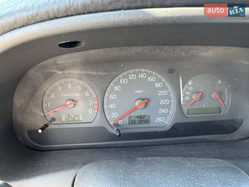 Седан Volvo S40 2000 в Івано-Франківську