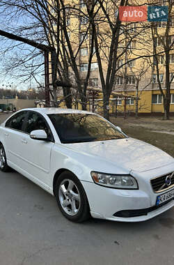 Седан Volvo S40 2011 в Дніпрі