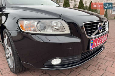 Седан Volvo S40 2012 в 
