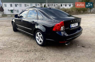 Седан Volvo S40 2011 в 