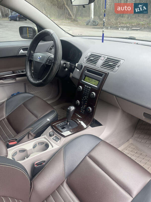Седан Volvo S40 2005 в Василькове