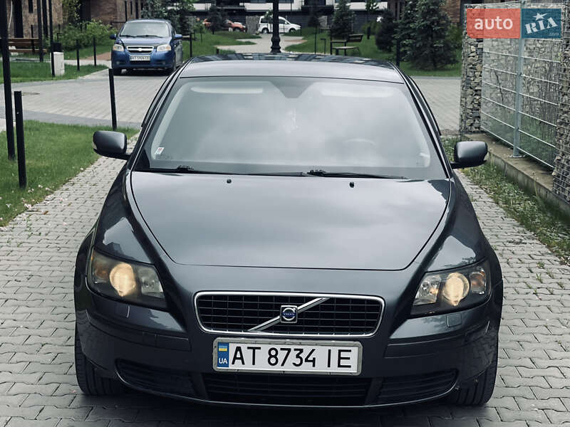Седан Volvo S40 2005 в Івано-Франківську