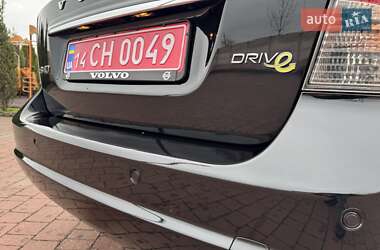 Седан Volvo S40 2012 в 
