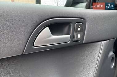 Седан Volvo S40 2012 в 