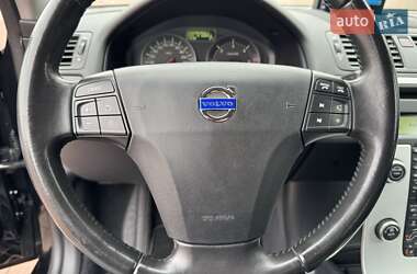 Седан Volvo S40 2012 в 