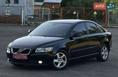 Седан Volvo S40 2012 в 