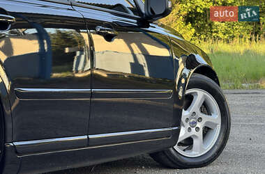 Седан Volvo S40 2012 в 