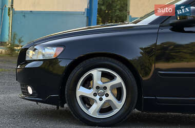 Седан Volvo S40 2012 в 